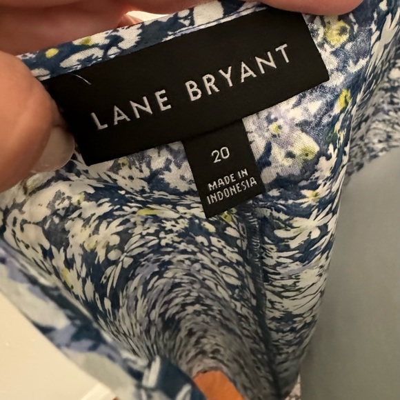 Lane Bryant Daisy Camisole Tank - Picture 4 of 4